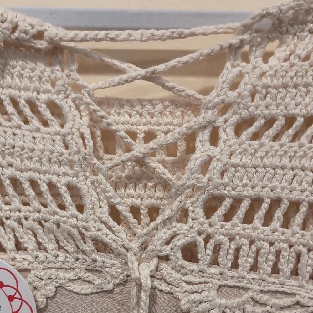 Umgee Cream Crochet Detail Top - Picture 9 of 9